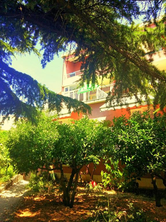 Villa Libe Baška Voda المظهر الخارجي الصورة